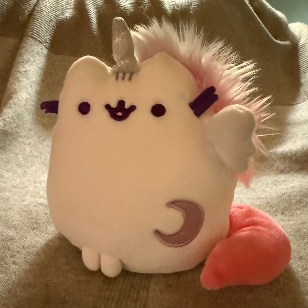 Unicorn Pusheen Plushie